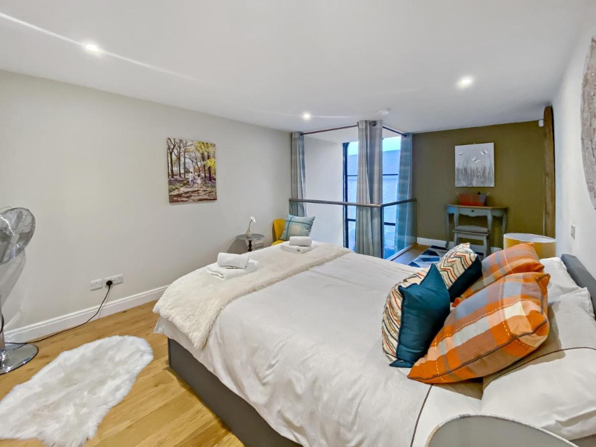 Church Suite, Stow-On-The-Wold, Sleeps 4, Town Location Bagian luar foto
