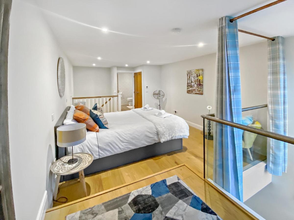 Church Suite, Stow-On-The-Wold, Sleeps 4, Town Location Bagian luar foto