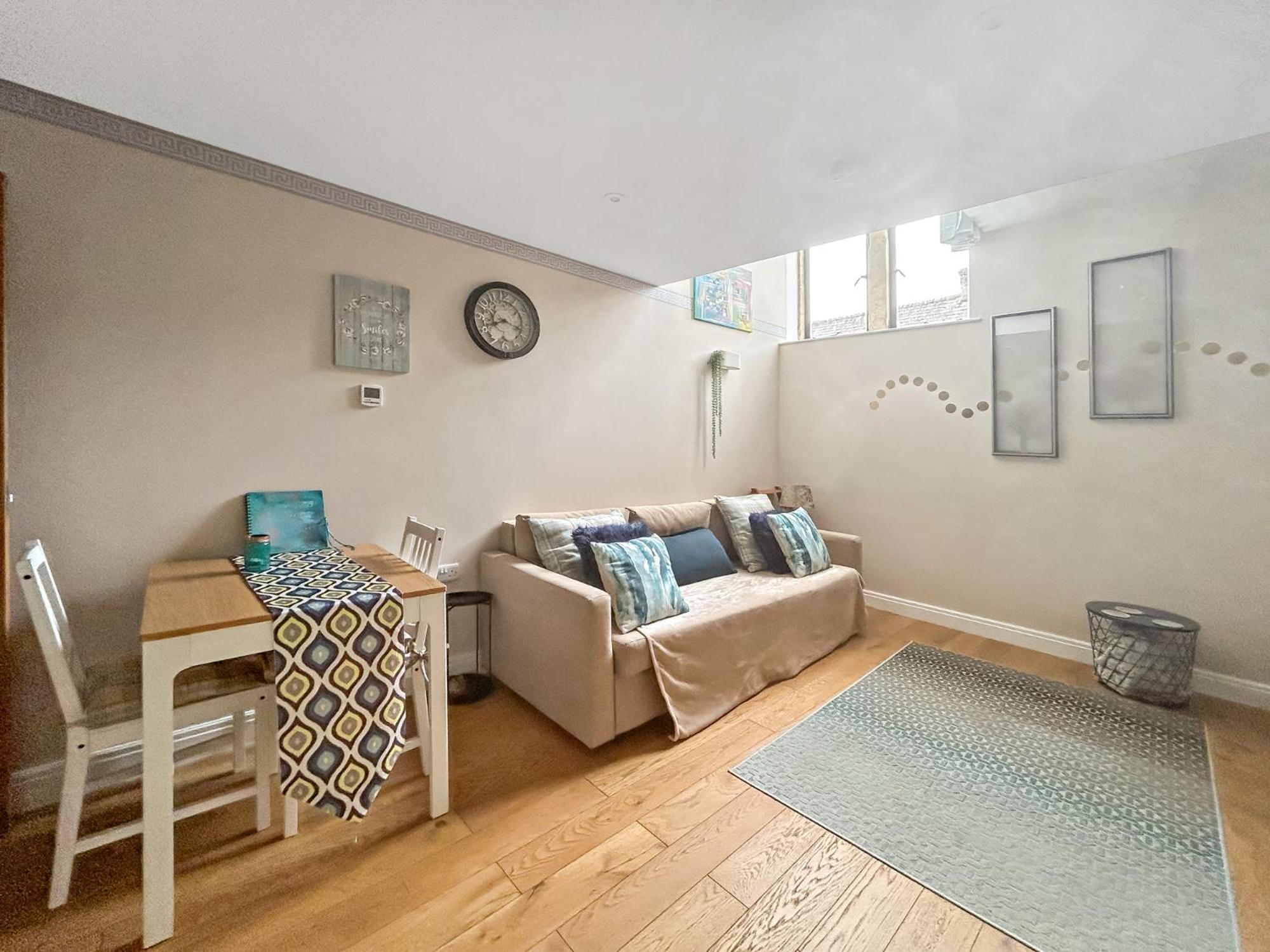 Church Suite, Stow-On-The-Wold, Sleeps 4, Town Location Bagian luar foto