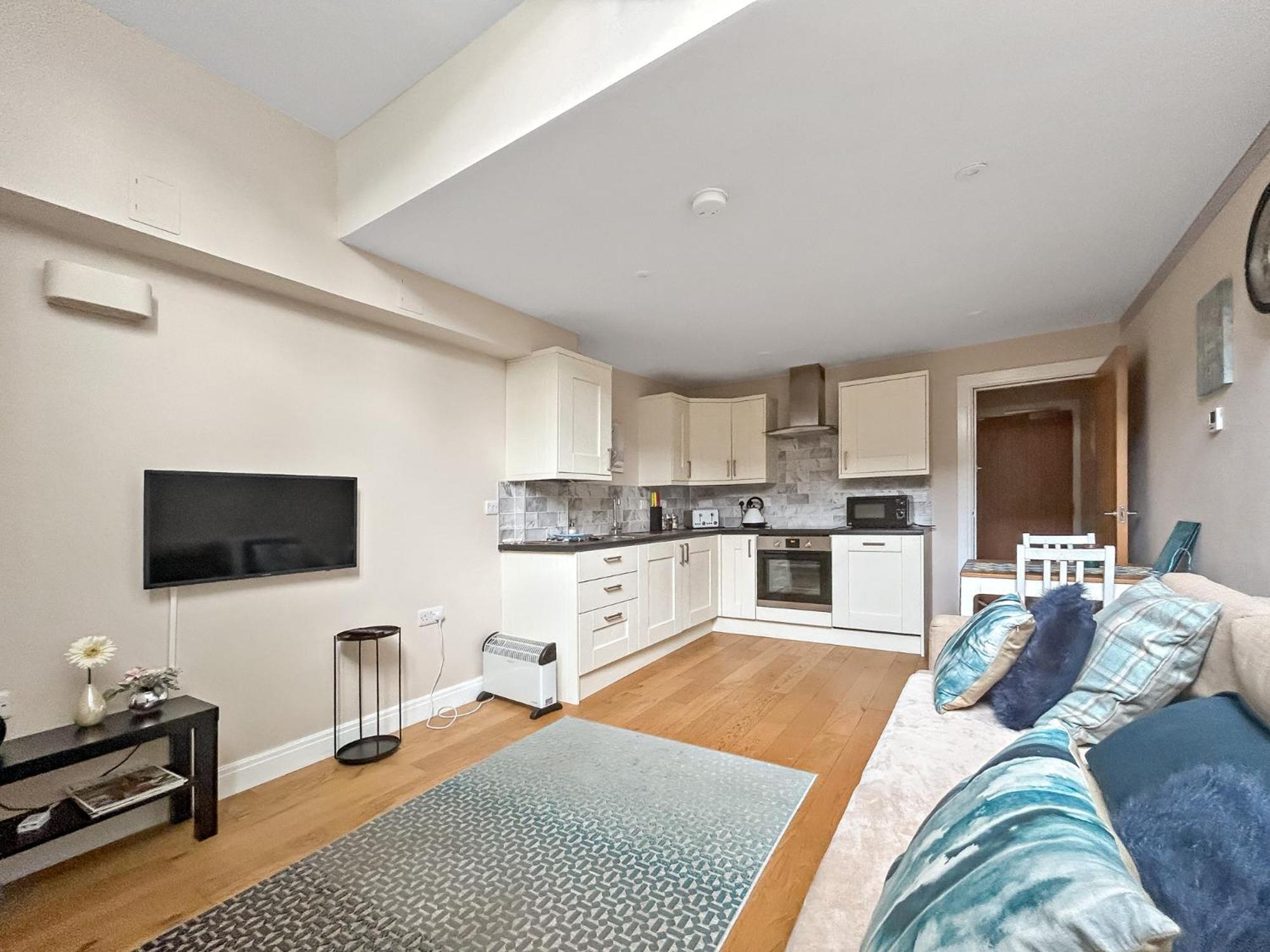 Church Suite, Stow-On-The-Wold, Sleeps 4, Town Location Bagian luar foto